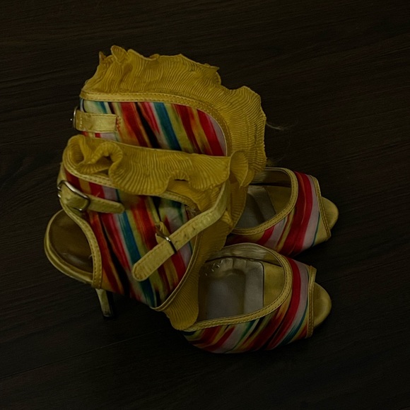 Vintage heels - Picture 1 of 2